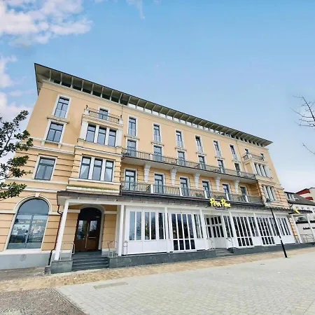 Ferienwohnung Berringer Makrele, an der Promenade Rostock Exterior foto